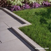 Permacon Melville Concrete Curb
